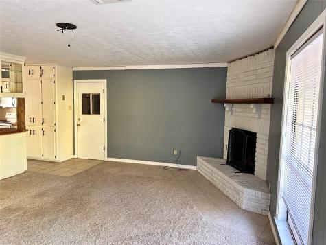 708 Myrtle Street Woodville TX 75979