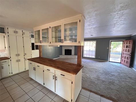 708 Myrtle Street Woodville TX 75979