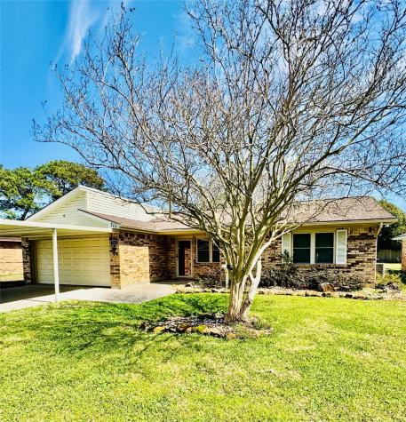 711 Hardy Avenue Nederland TX 77627