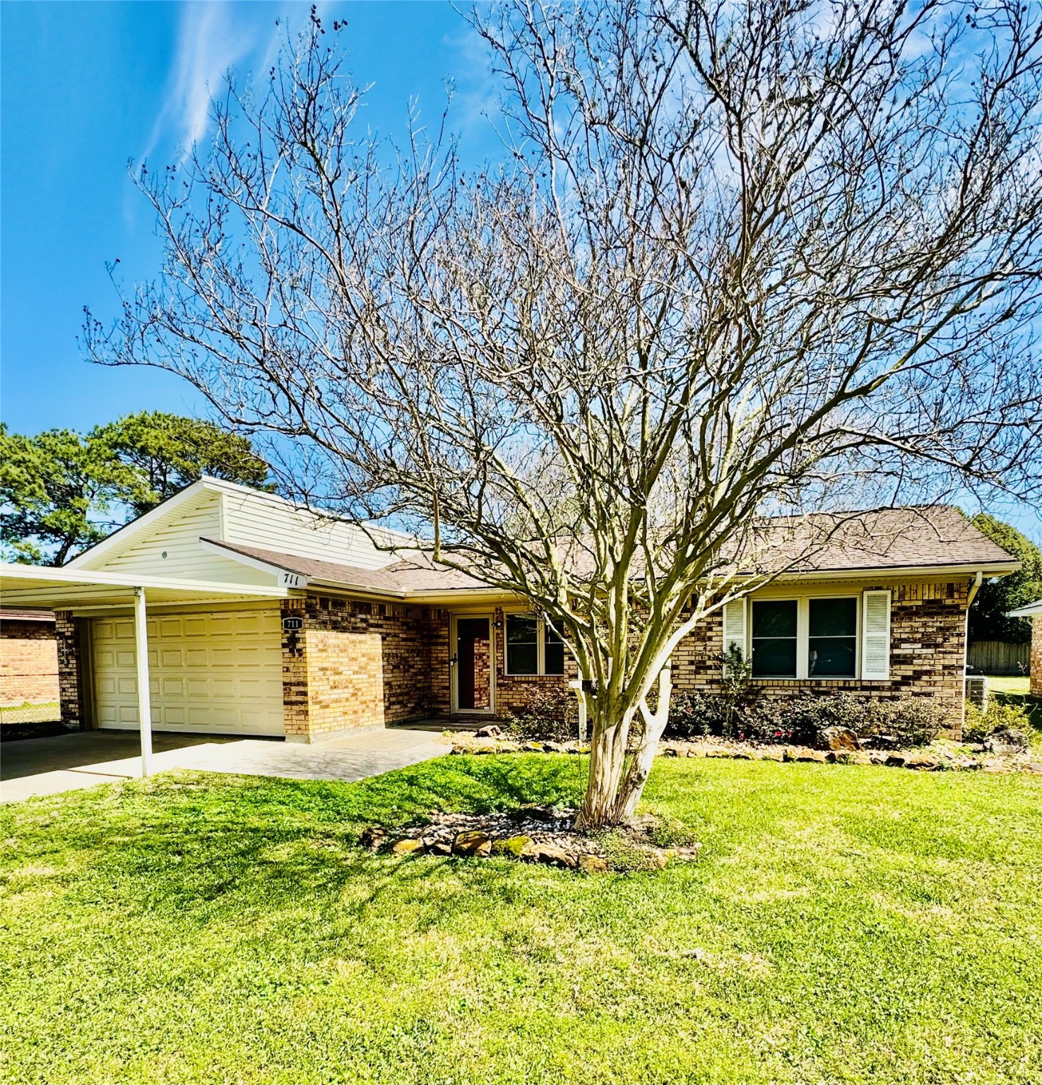 711 Hardy Avenue Nederland TX 77627