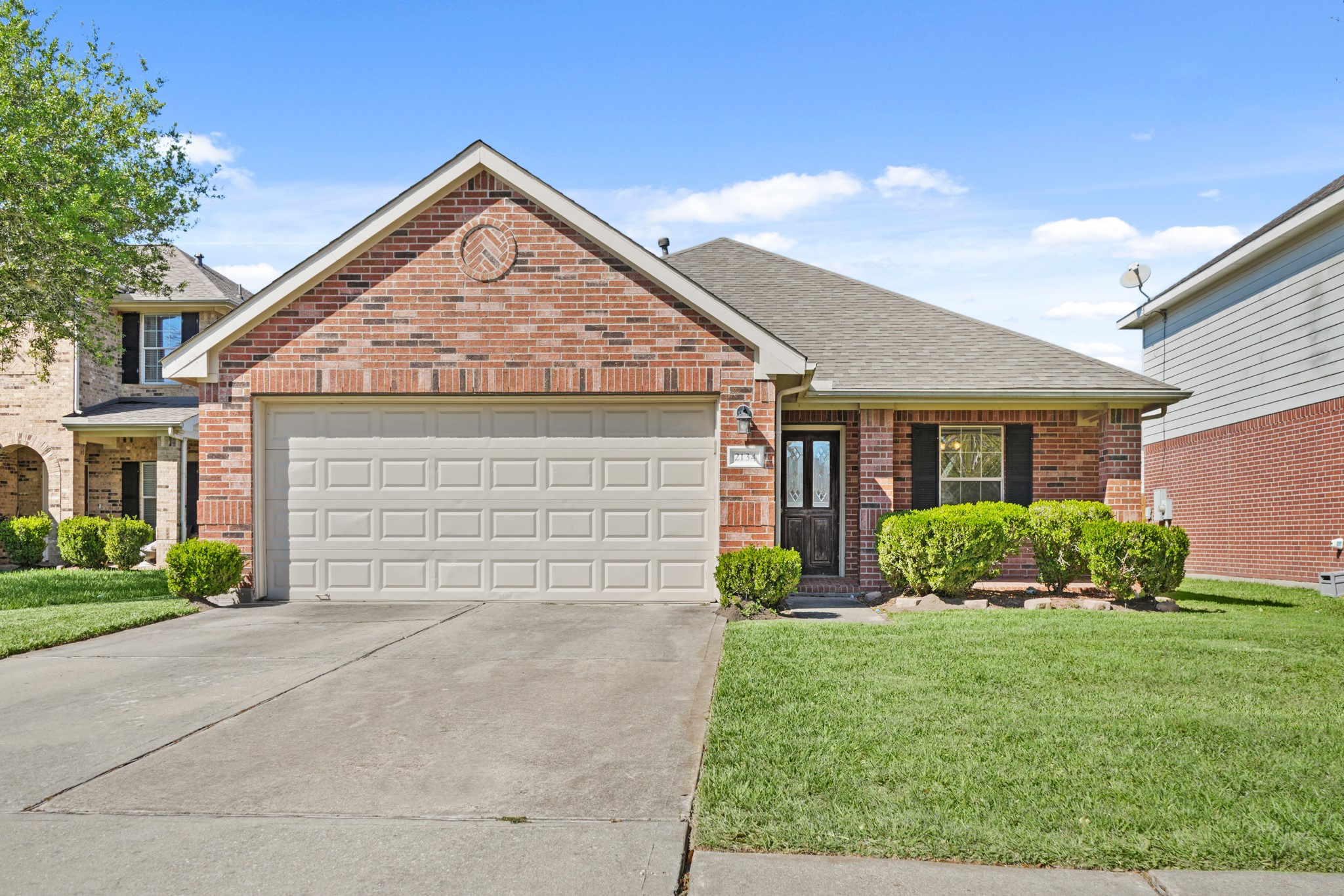 2134 Vermillion Oak Street Fresno TX 77545