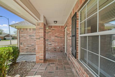 2134 Vermillion Oak Street Fresno TX 77545