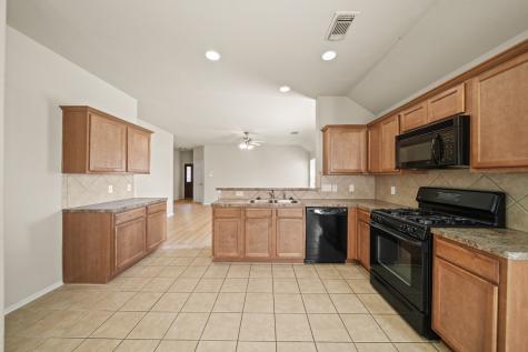 2134 Vermillion Oak Street Fresno TX 77545