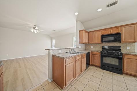 2134 Vermillion Oak Street Fresno TX 77545