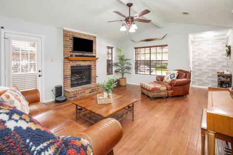 2106 Sleepy Hollow Lane Bryan TX 77807