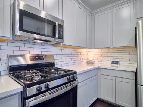400 Beken Cove Lane La Porte TX 77571