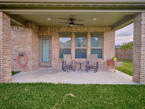 400 Beken Cove Lane La Porte TX 77571