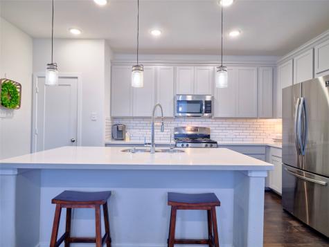400 Beken Cove Lane La Porte TX 77571