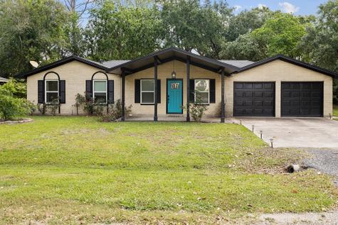 1415 Palm Drive Winnie TX 77665