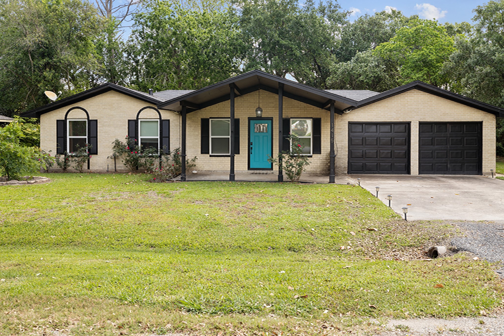 1415 Palm Drive Winnie TX 77665