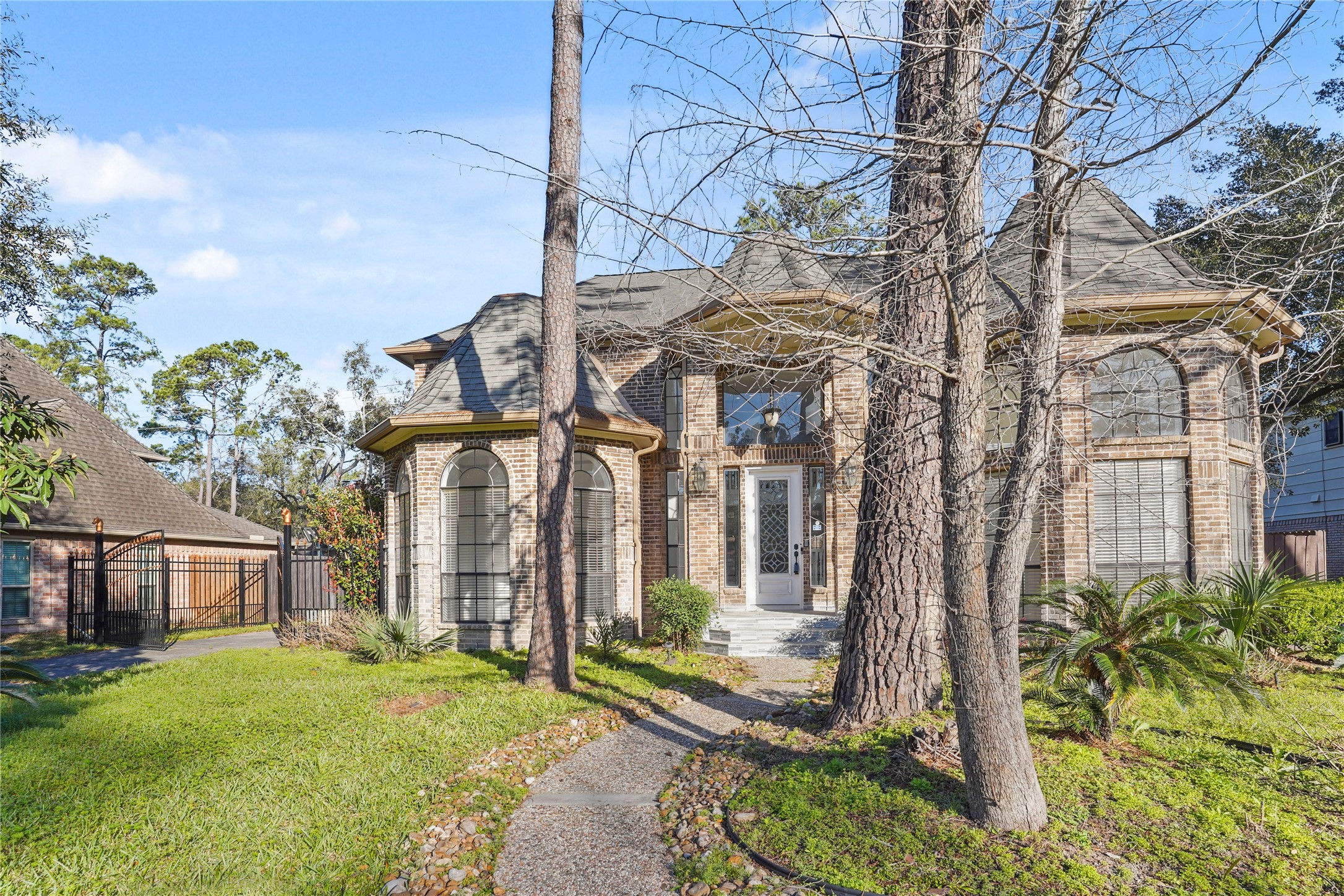 6718 Blue Hills Road Houston TX 77069
