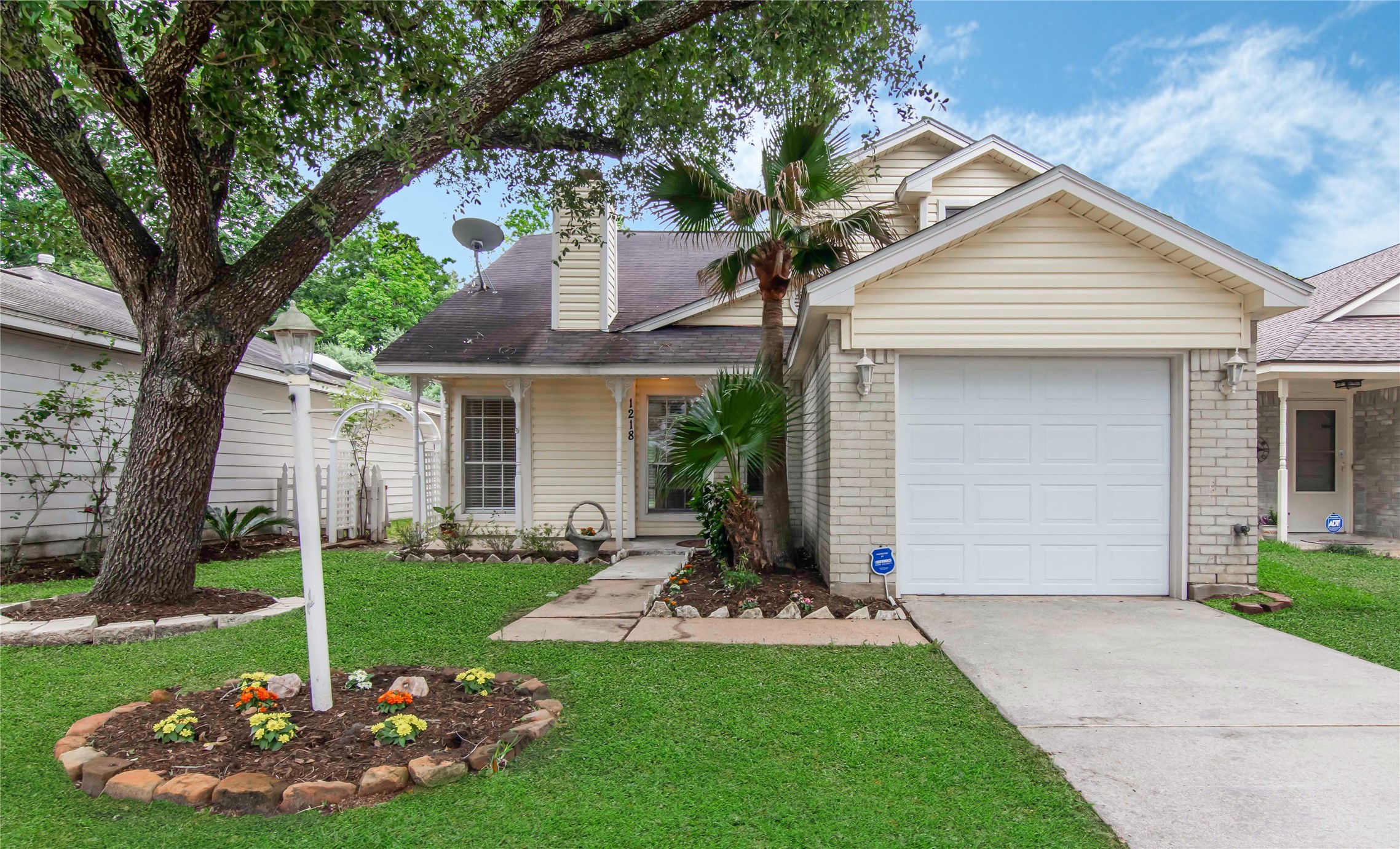 1218 Chelsea Lane Pearland TX 77581