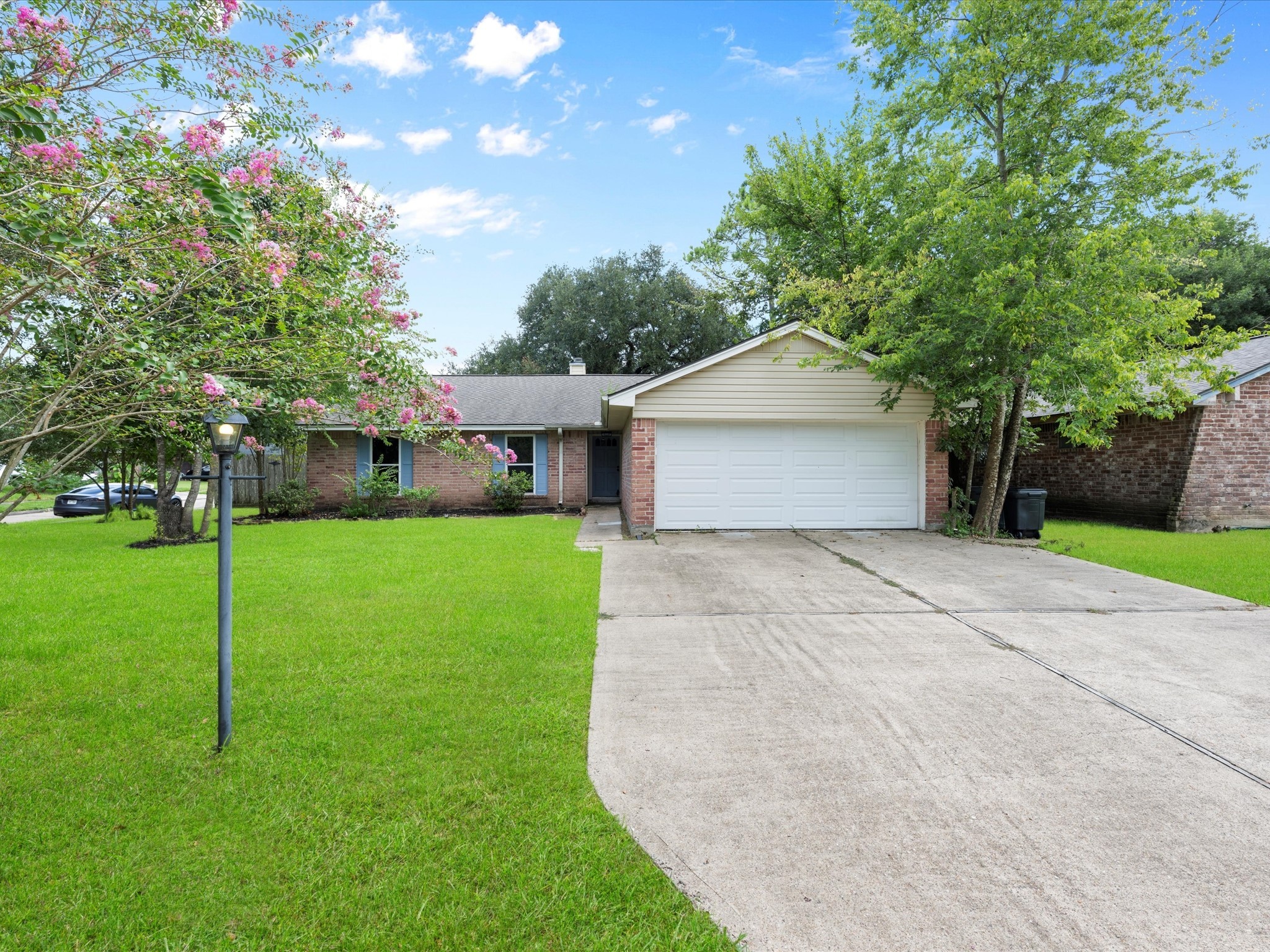 5323 Abercreek Avenue Friendswood TX 77546