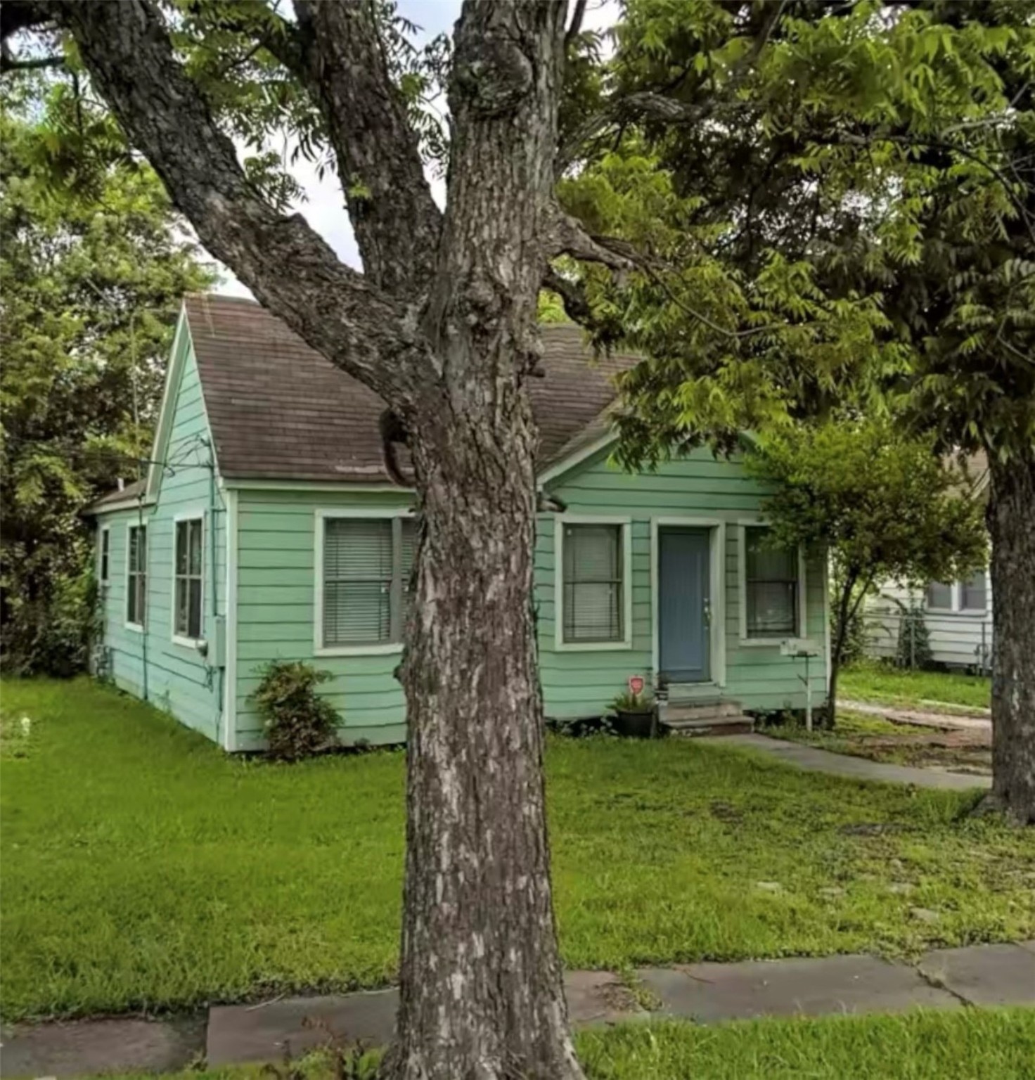 6925 Myrtle Street Houston TX 77087