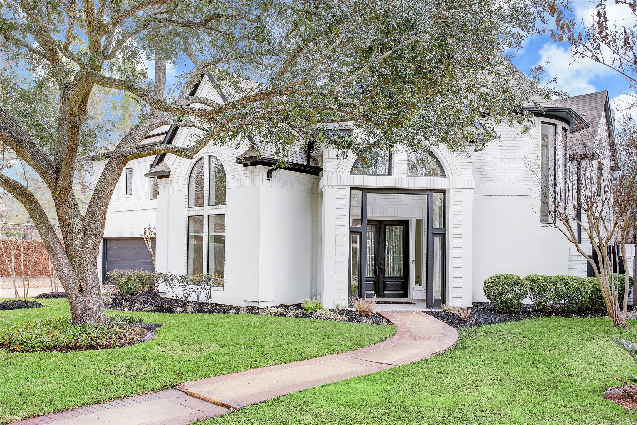 11 Alpine Court Bellaire TX 77401
