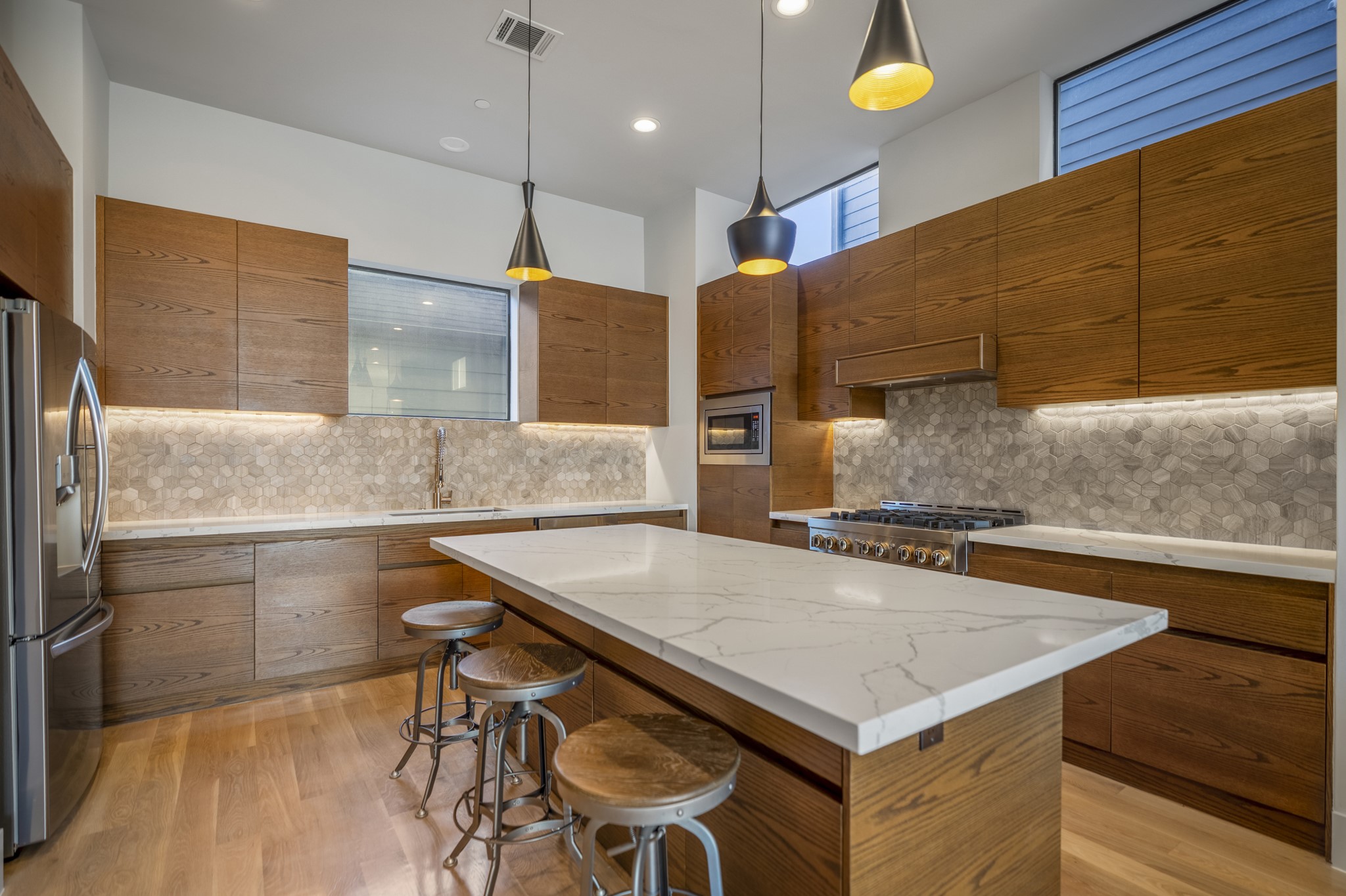 405 Detering Street Houston TX 77007