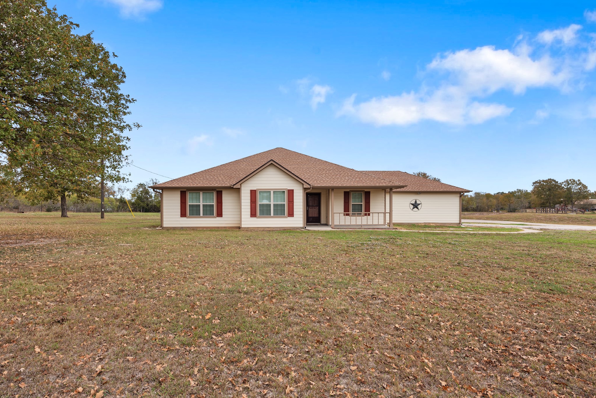 1635 Lakeview Drive Somerville TX 77879