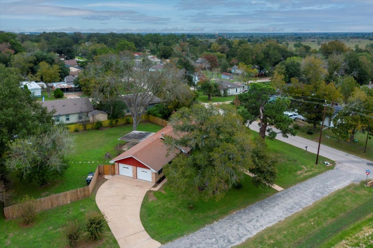 304 N Fowlkes Street Sealy TX 77474