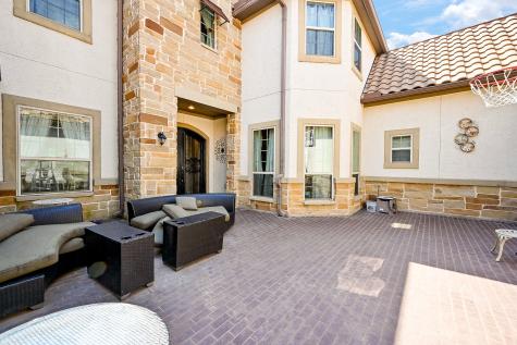 6115 Abercombie Lane Sugar Land TX 77479