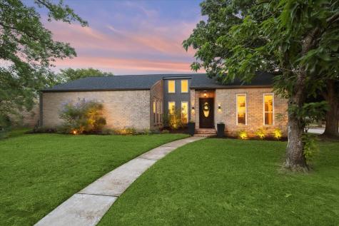 2227 Holly Knoll Street Houston TX 77077