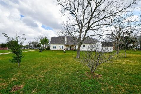 10913 N P Street La Porte TX 77571