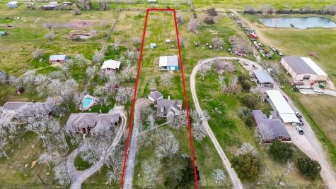 10913 N P Street La Porte TX 77571
