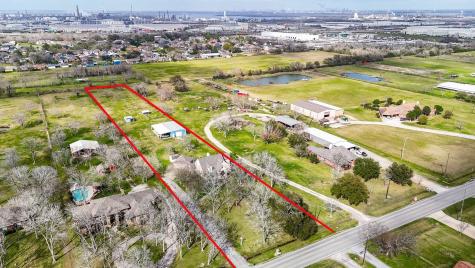 10913 N P Street La Porte TX 77571