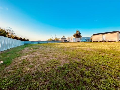 226 Road 5210 Cleveland TX 77327