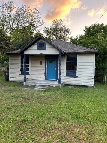 7927 Shotwell Street Houston TX 77016