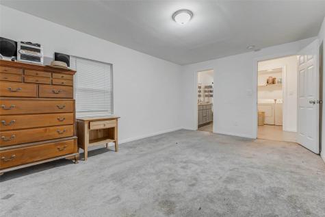 907 Whitaker Avenue Pasadena TX 77506