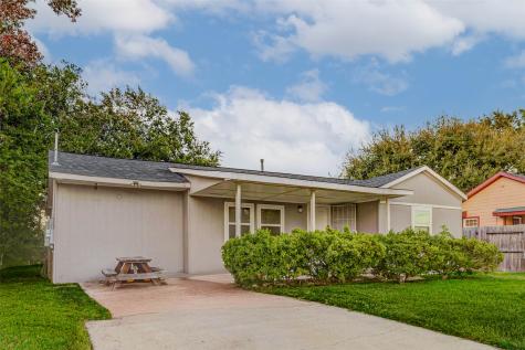 907 Whitaker Avenue Pasadena TX 77506