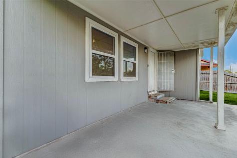 907 Whitaker Avenue Pasadena TX 77506