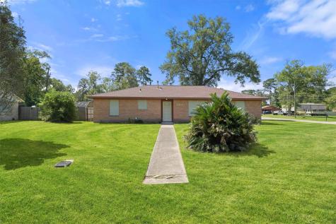 200 Mary Jo Street Cleveland TX 77328