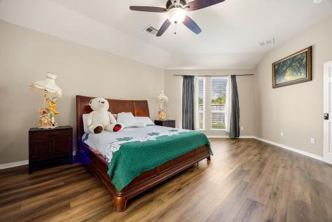 14319 Pipers Gap Court Houston TX 77090