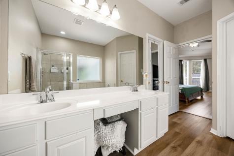 14319 Pipers Gap Court Houston TX 77090