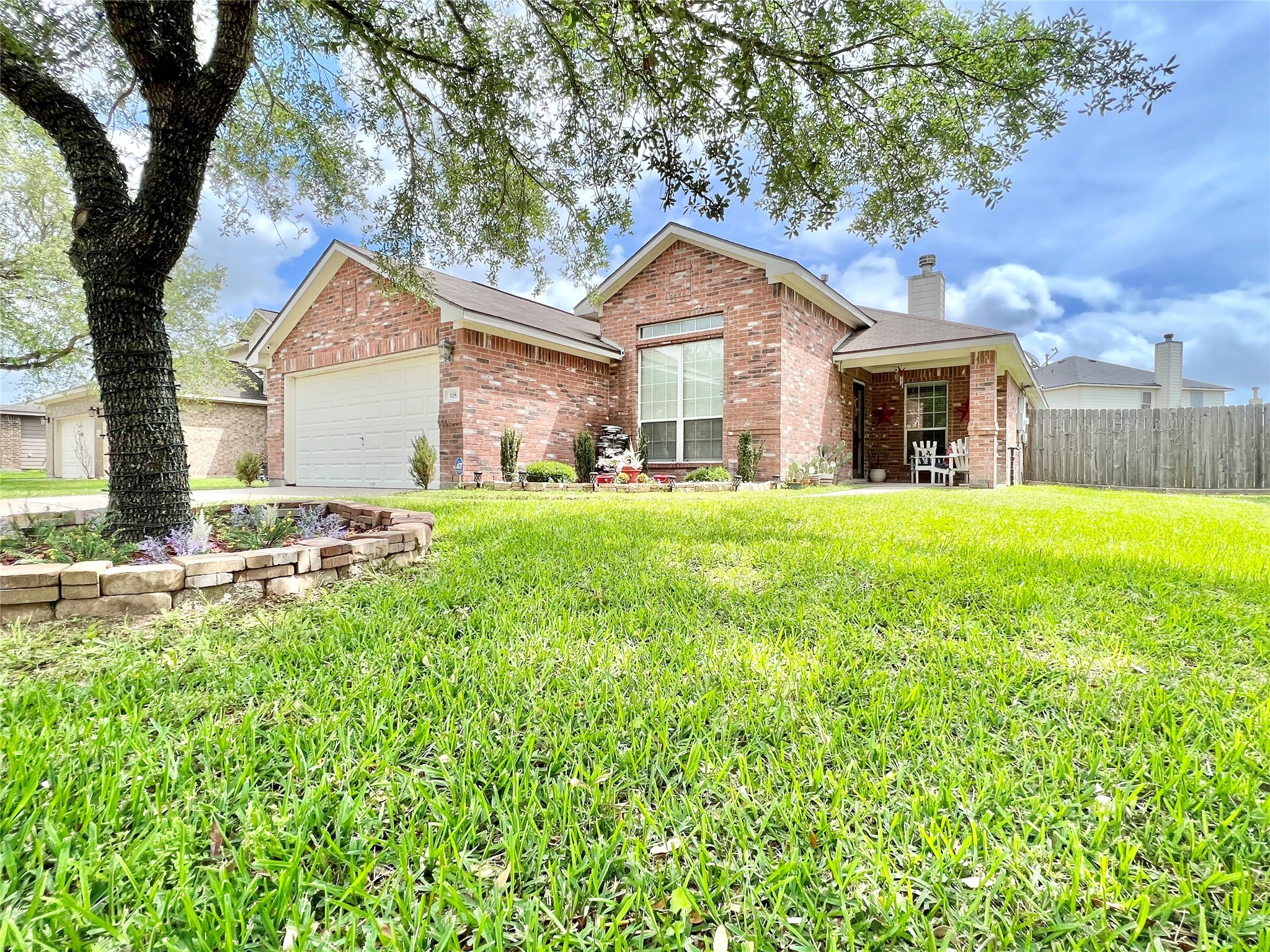 118 S Heritage Oaks Drive Texas City TX 77591