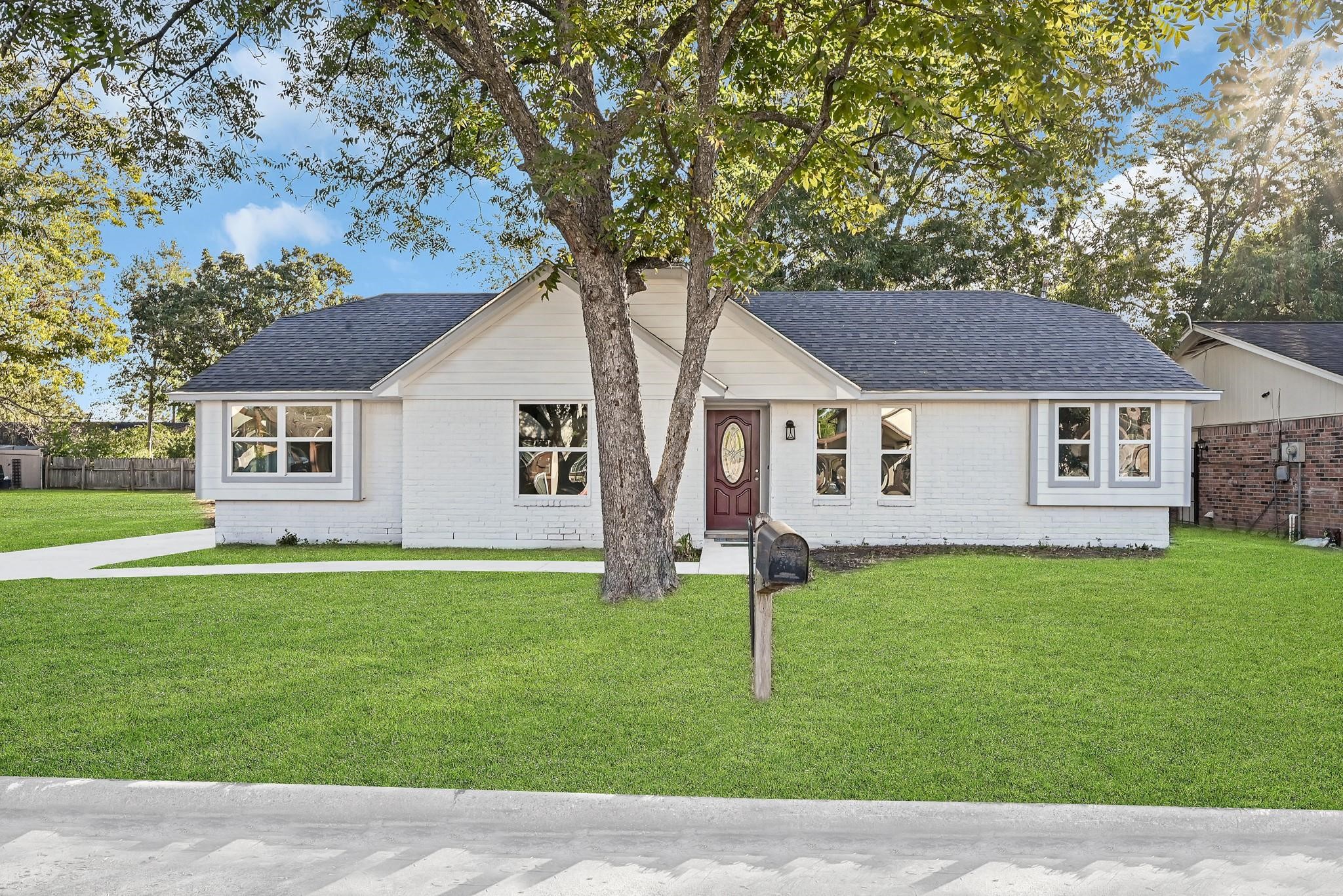 511 International Village Humble TX 77338