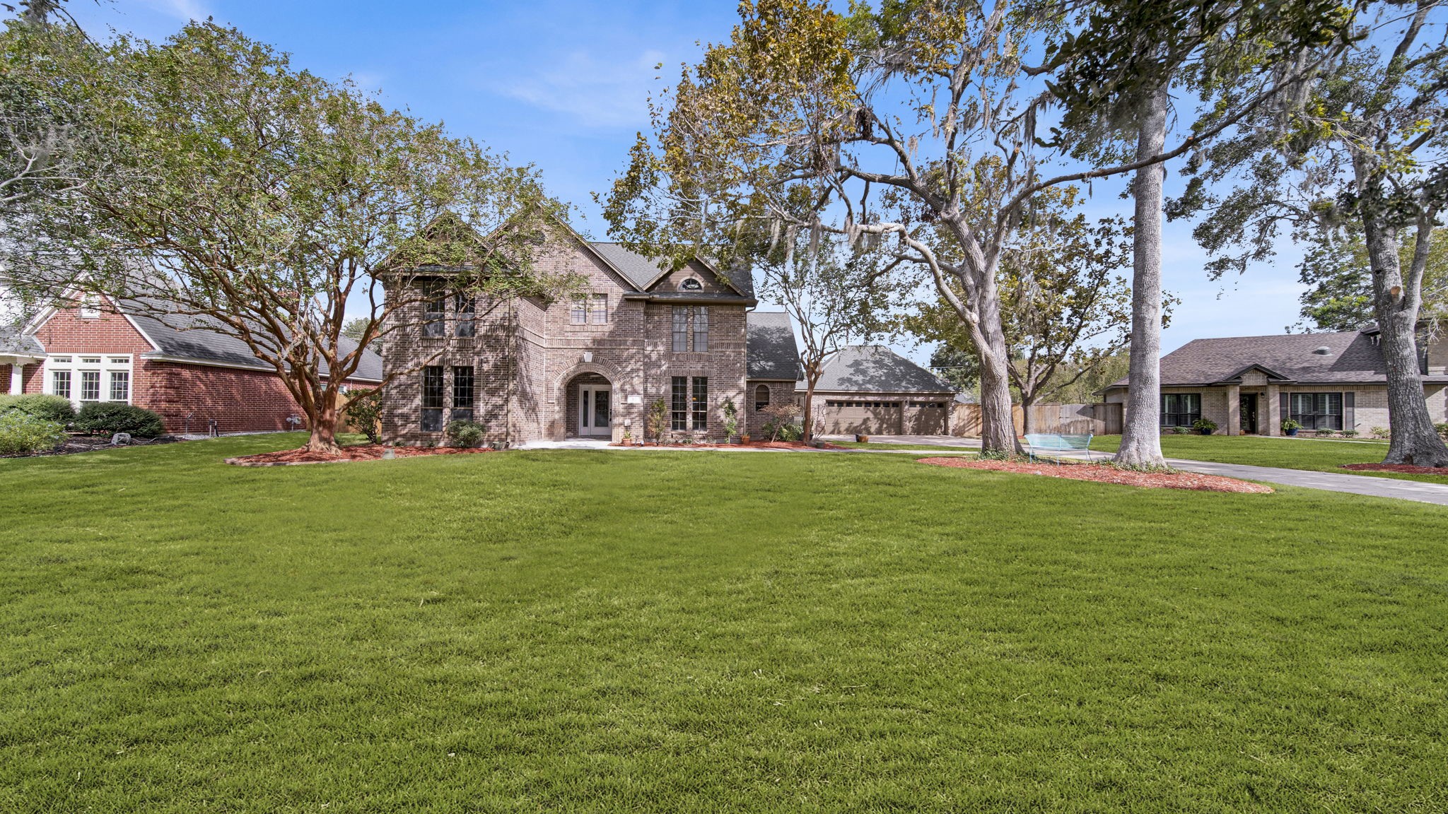 57 Chesswood Court Lake Jackson TX 77566
