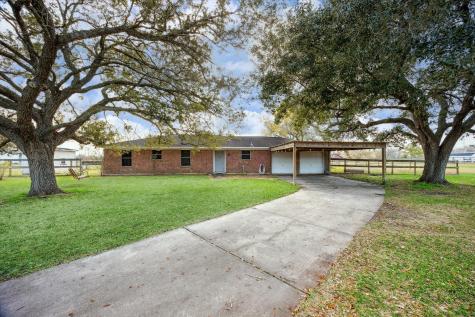 7602 Highland Road Santa Fe TX 77517