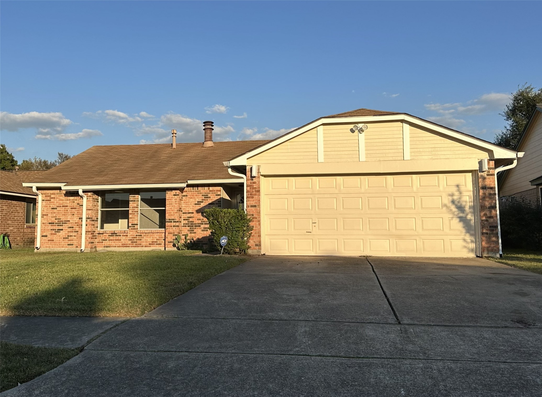 3807 Aspen Drive La Porte TX 77571