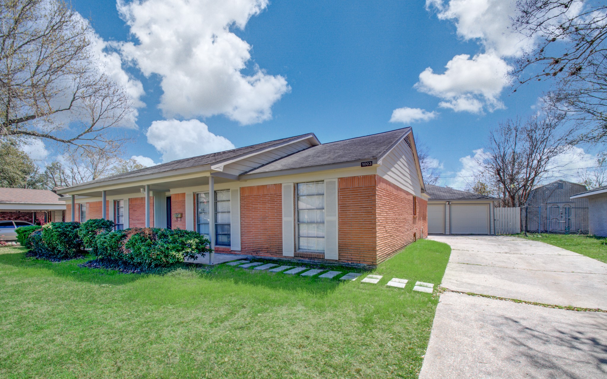 1003 Fleetwood Street Baytown TX 77520