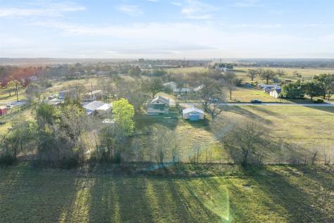 806 Plum Street Caldwell TX 77836
