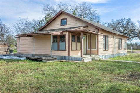 806 Plum Street Caldwell TX 77836