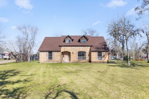 257 Briarcreek Street Richwood TX 77531