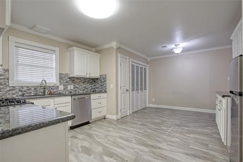 715 Avenue D South Houston TX 77587