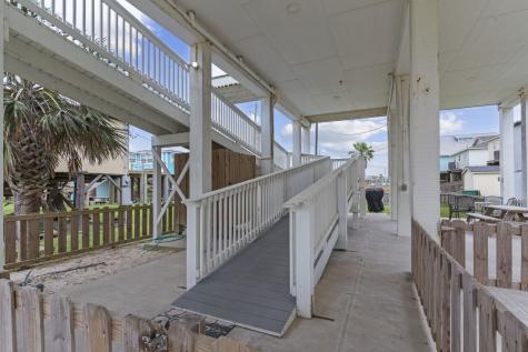 130 Coral Court Surfside Beach TX 77541