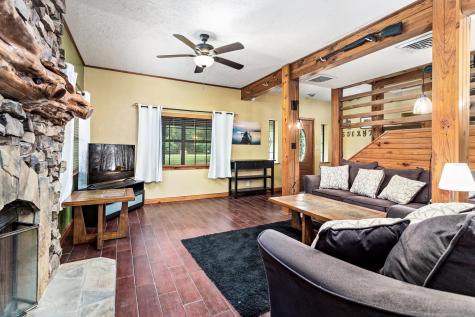 134 Sherwood Trail Silsbee TX 77656