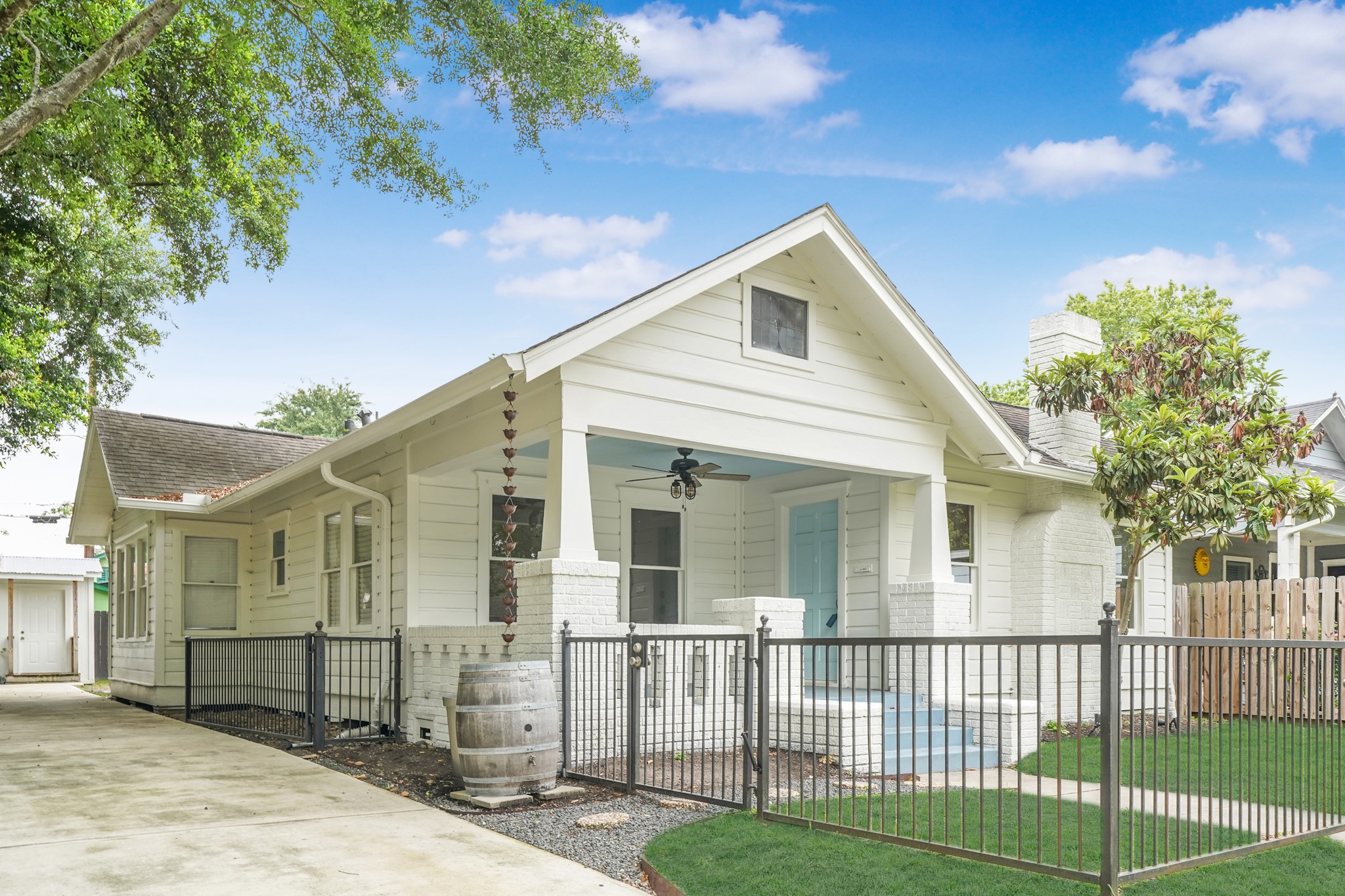 411 Enid Street Houston TX 77009