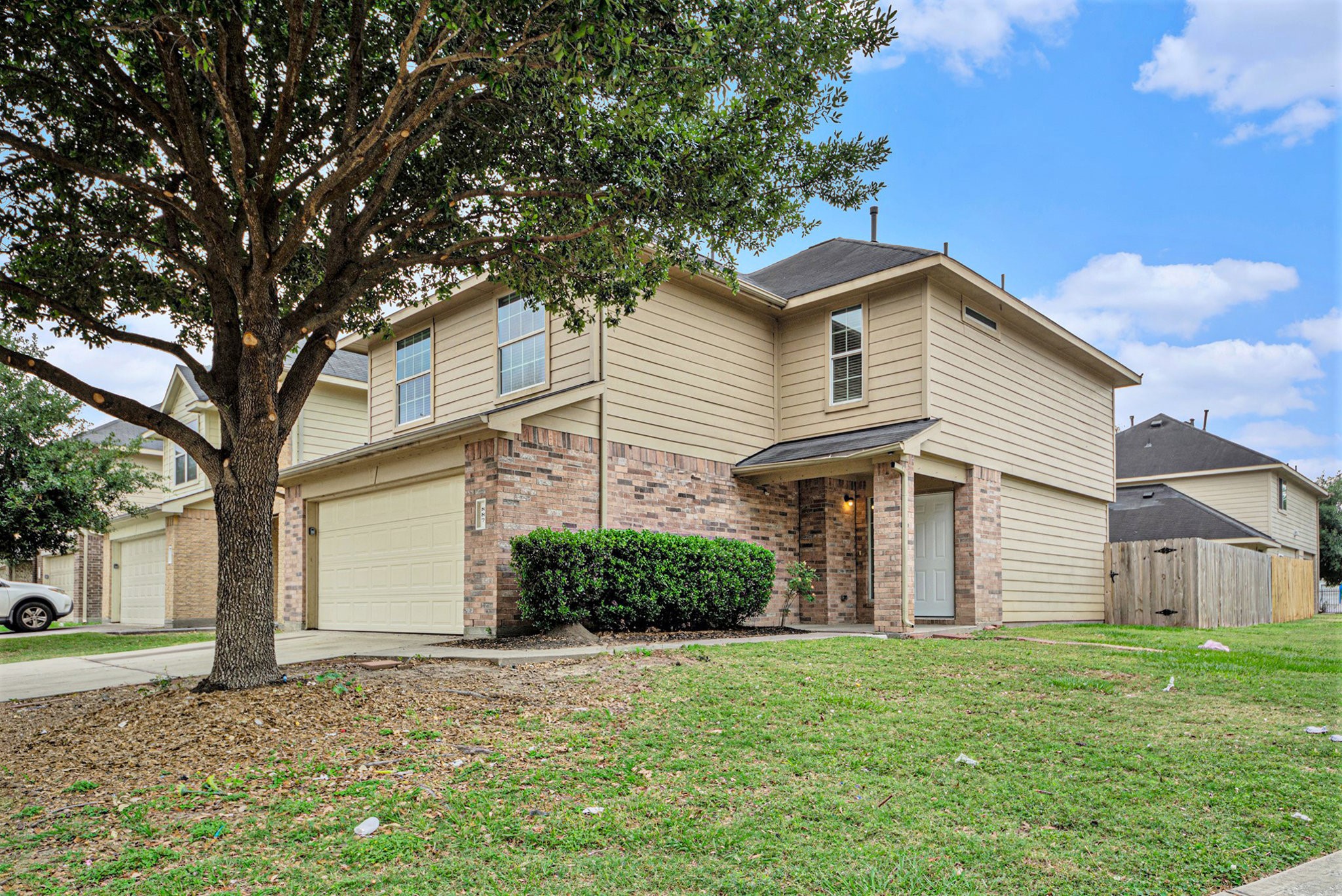 887 Darbydale Crossing Lane Houston TX 77090