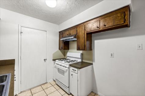 4811 Hannas Reef Drive Bacliff TX 77518